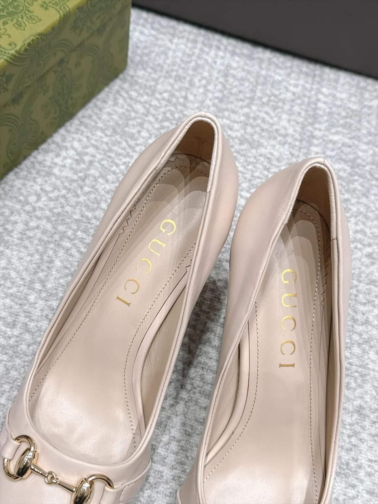 Gucci Sheepskin Horsebit Heel Pumps in Pink · view 6