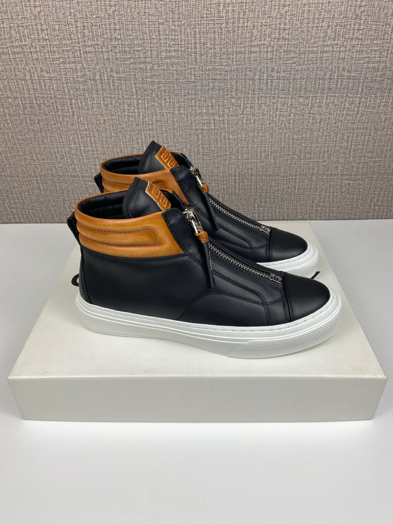 Givenchy Cowhide G Set High-Top Sneakers in Black · view 4