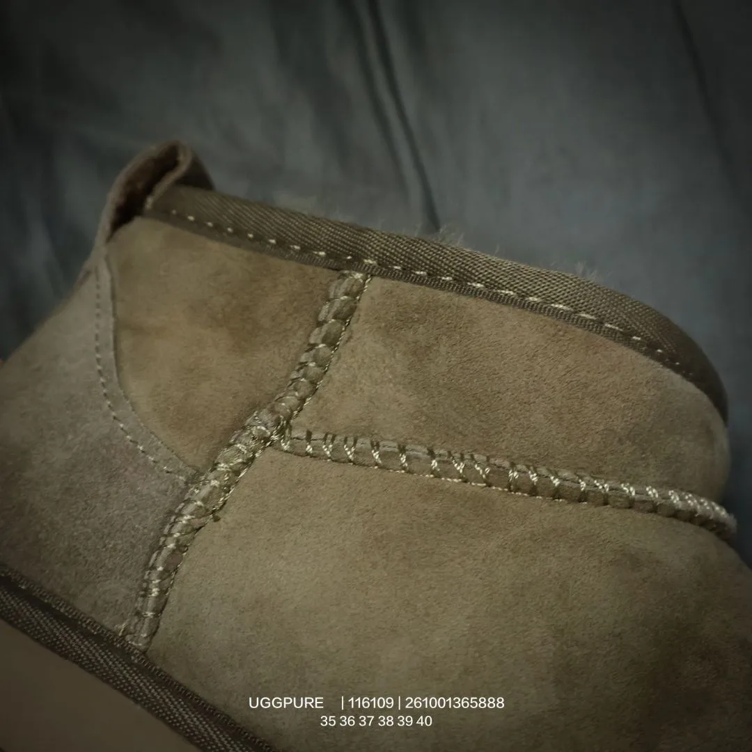 UGG Wool Suede-Look Ankle Boots in Green · view 7