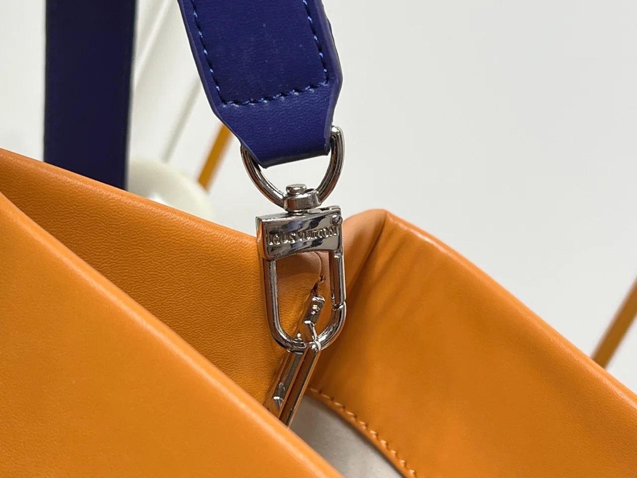 Louis Vuitton Cowhide Tote in Orange · view 6