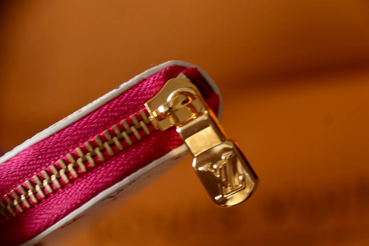 Louis Vuitton Canvas Smooth Pencil Case in White · view 5
