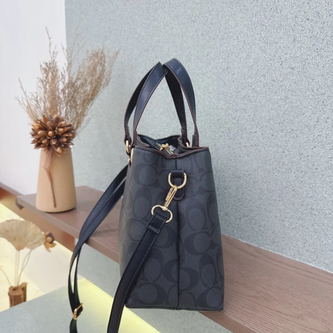 Coach Signature Tote in Grey & Beige · view 7