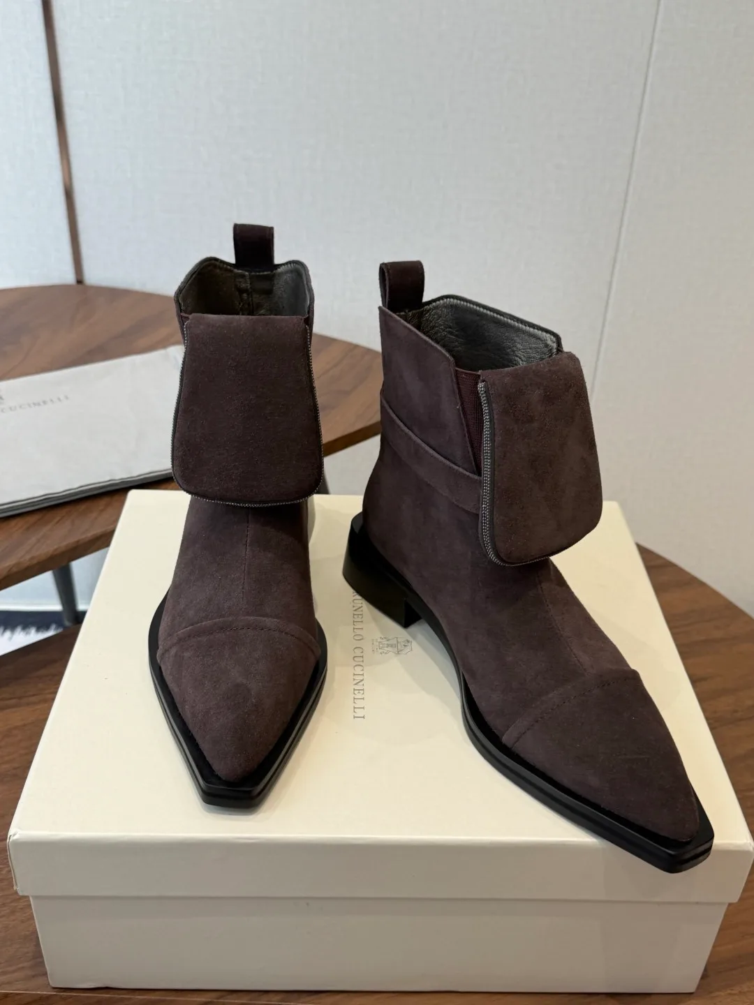 Brunello Cucinelli Matte Suede-Look Pointed-Toe Pumps in Brown · view 3