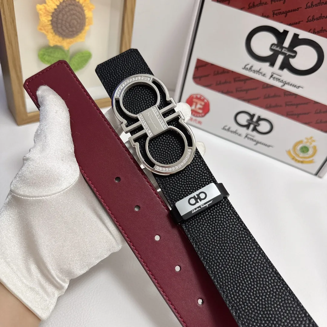 Ferragamo Cowhide Glossy Belt in Black · view 8
