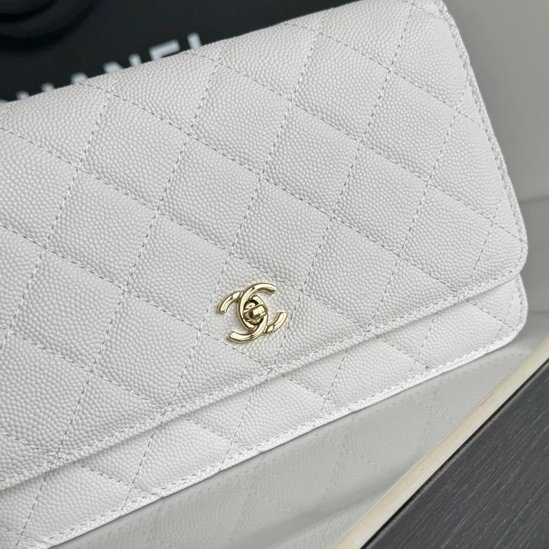Chanel Calfskin Quilted Clutch in White · view 6
