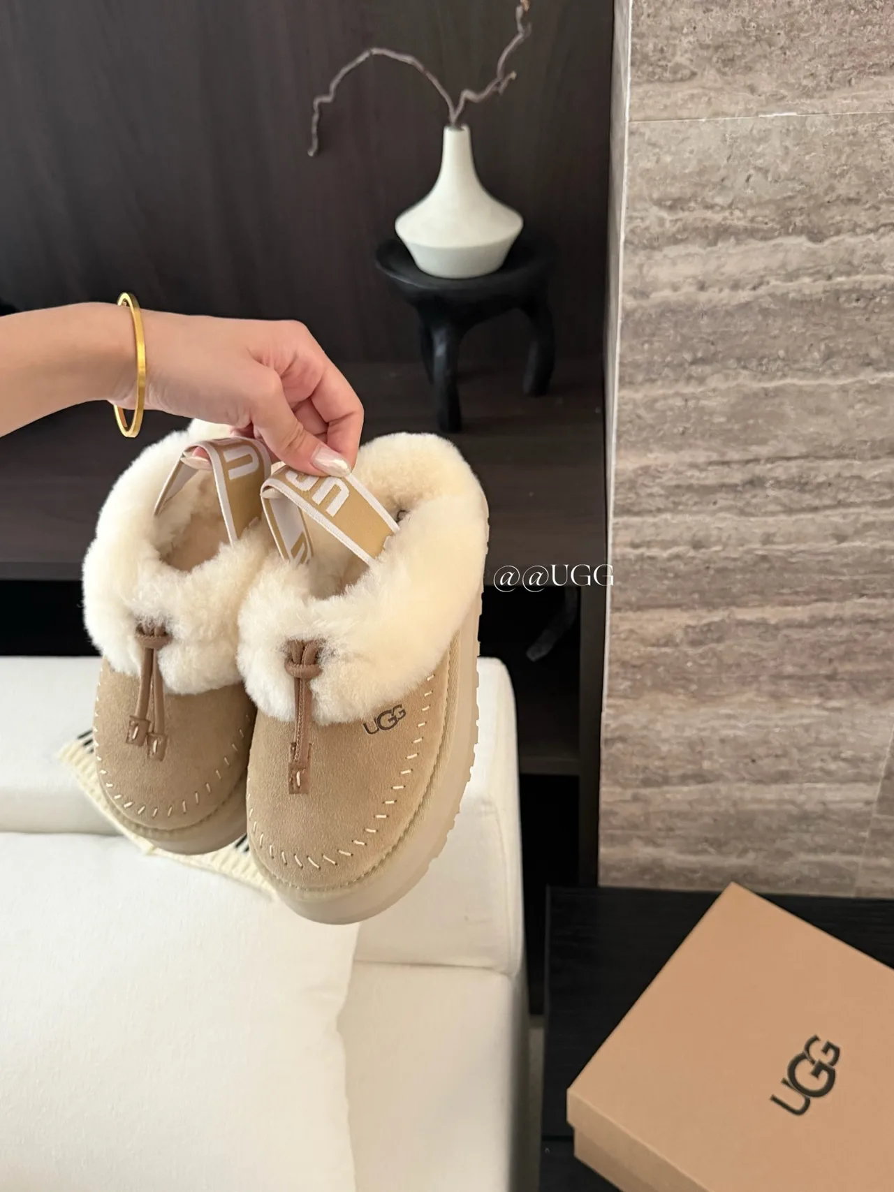 UGG Cowhide Wool Smooth Slippers in Beige · view 6