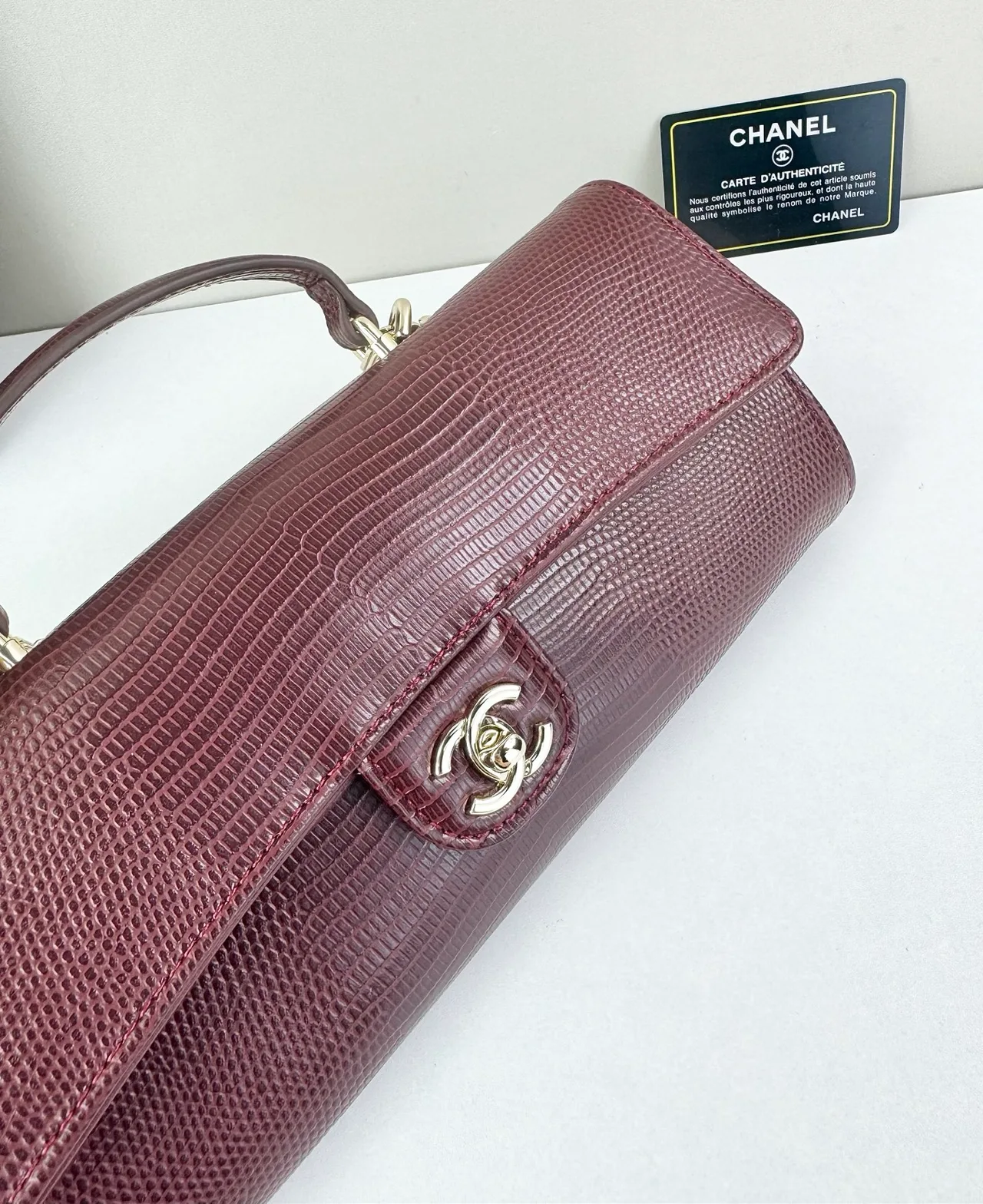 Chanel Baguette Clutch in Burgundy · view 6
