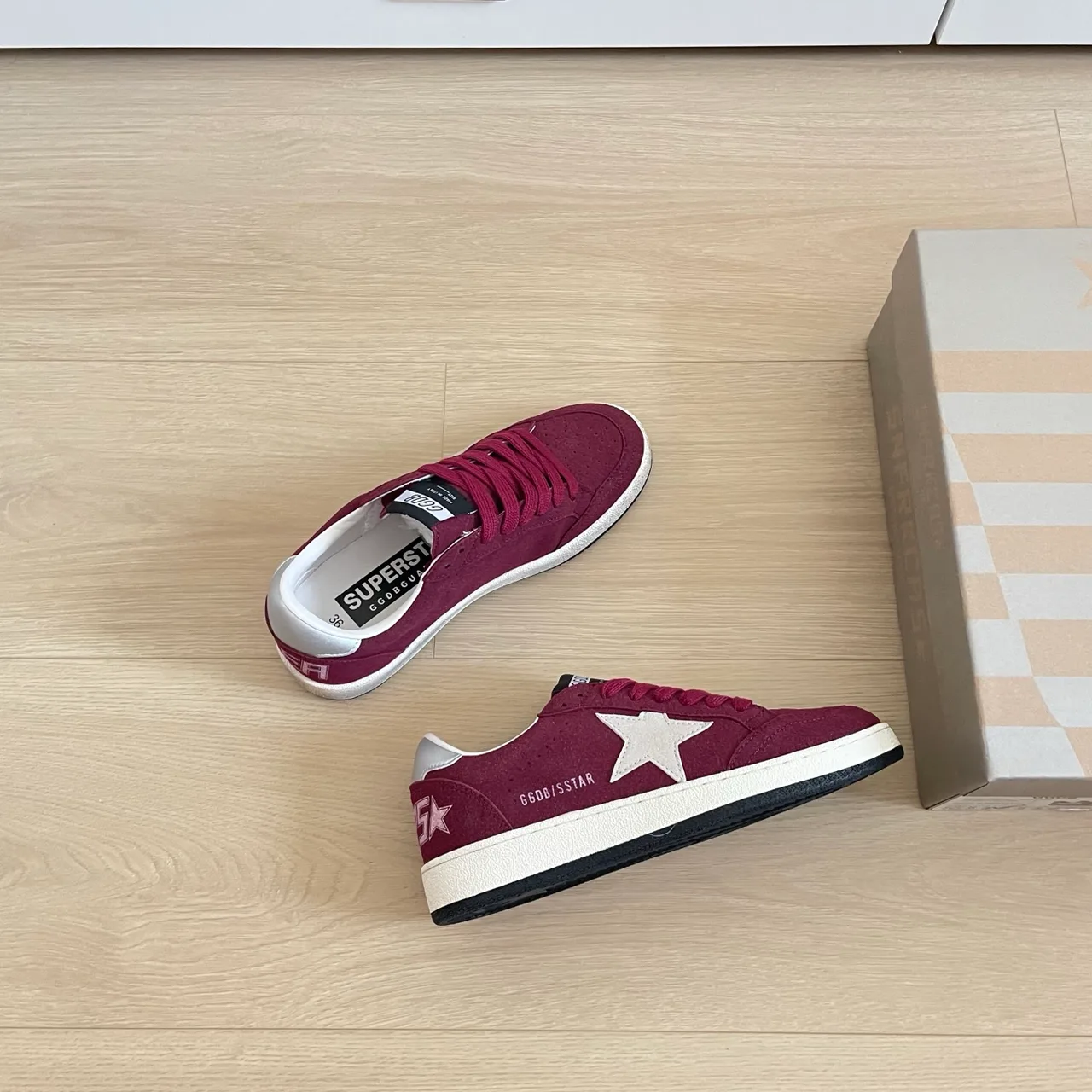 Golden Goose Sneakers in Burgundy · view 8