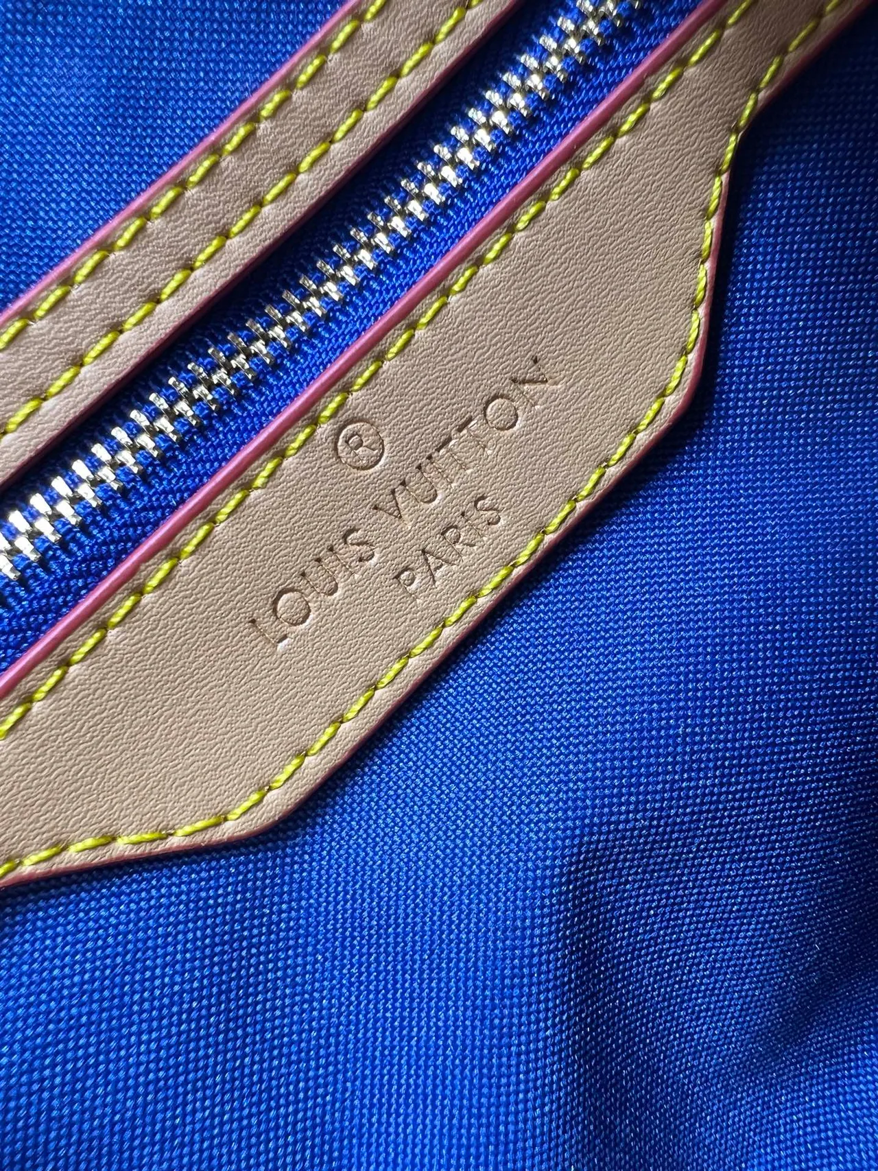 Louis Vuitton Canvas Handbag in Brown · view 8