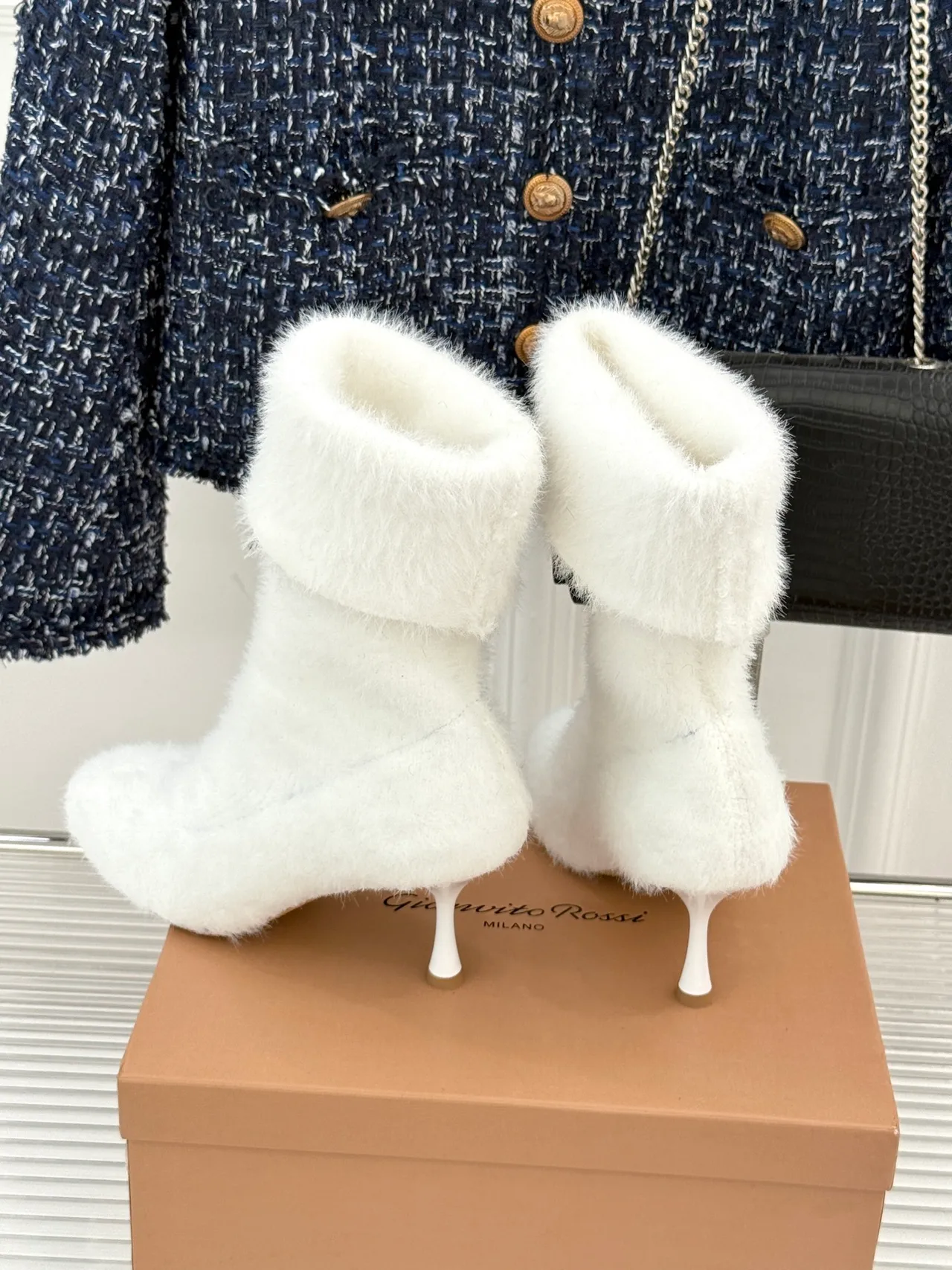 Gianvito Rossi Wool Ribbed Fuzzy Ankle Boots in White · view 4
