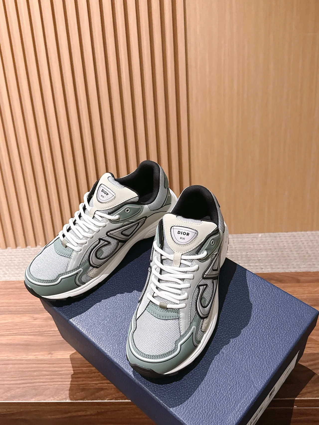 Dior Sneakers in Green · view 4