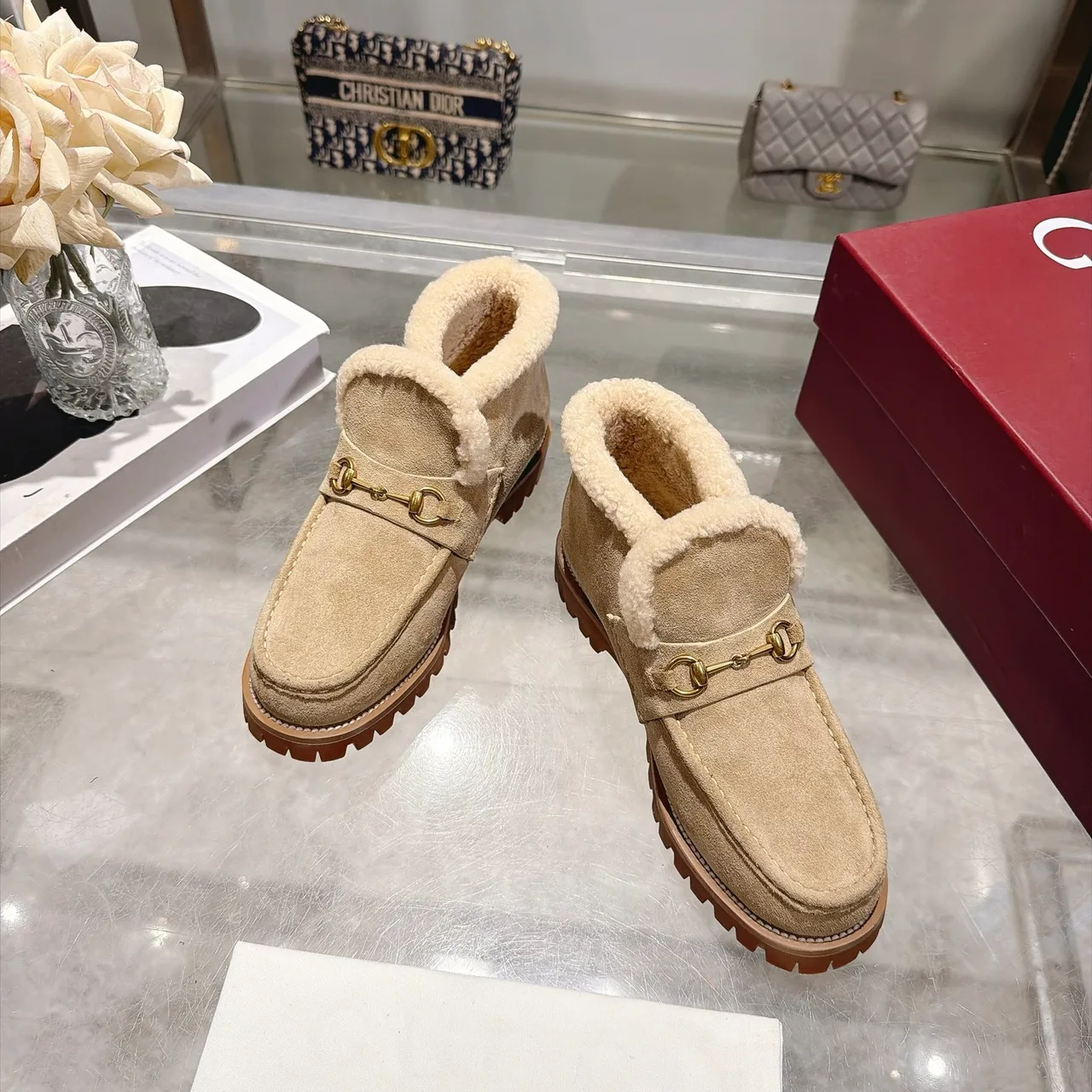 Gucci Cowhide Loafers in Beige · view 2