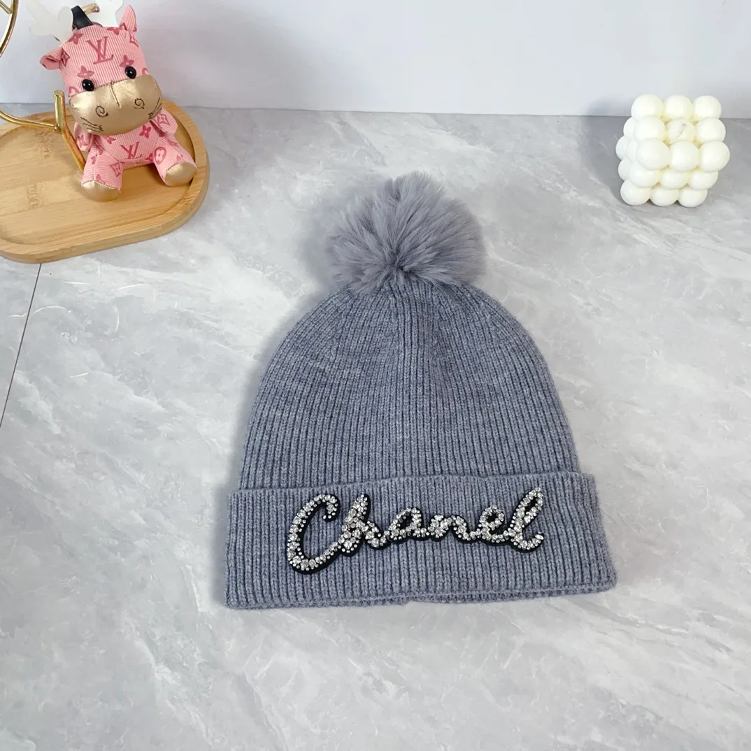 Chanel Wool Embroidered Beanie and Scarf Set in Grey · view 4