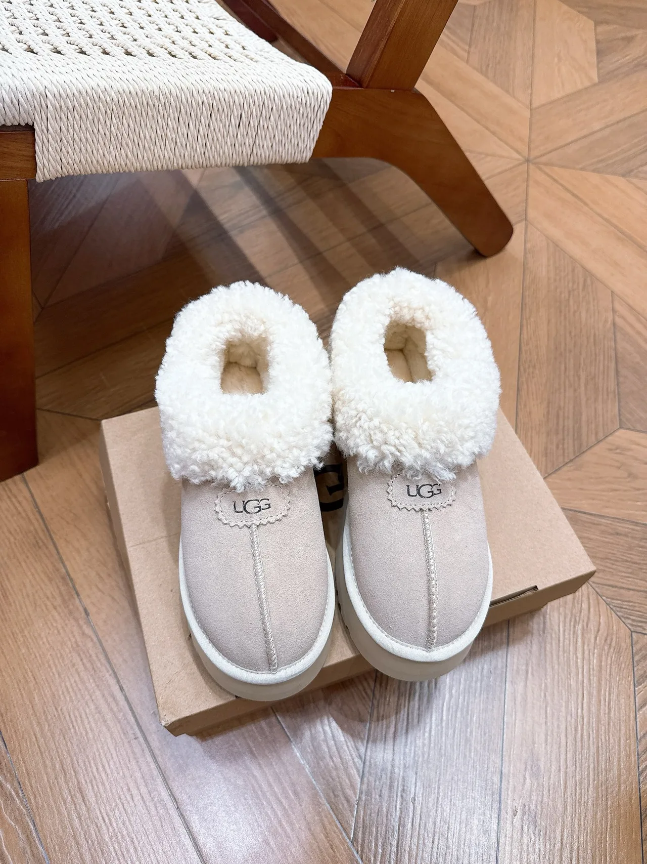 UGG Cowhide Wool Smooth Slippers in Beige · view 1