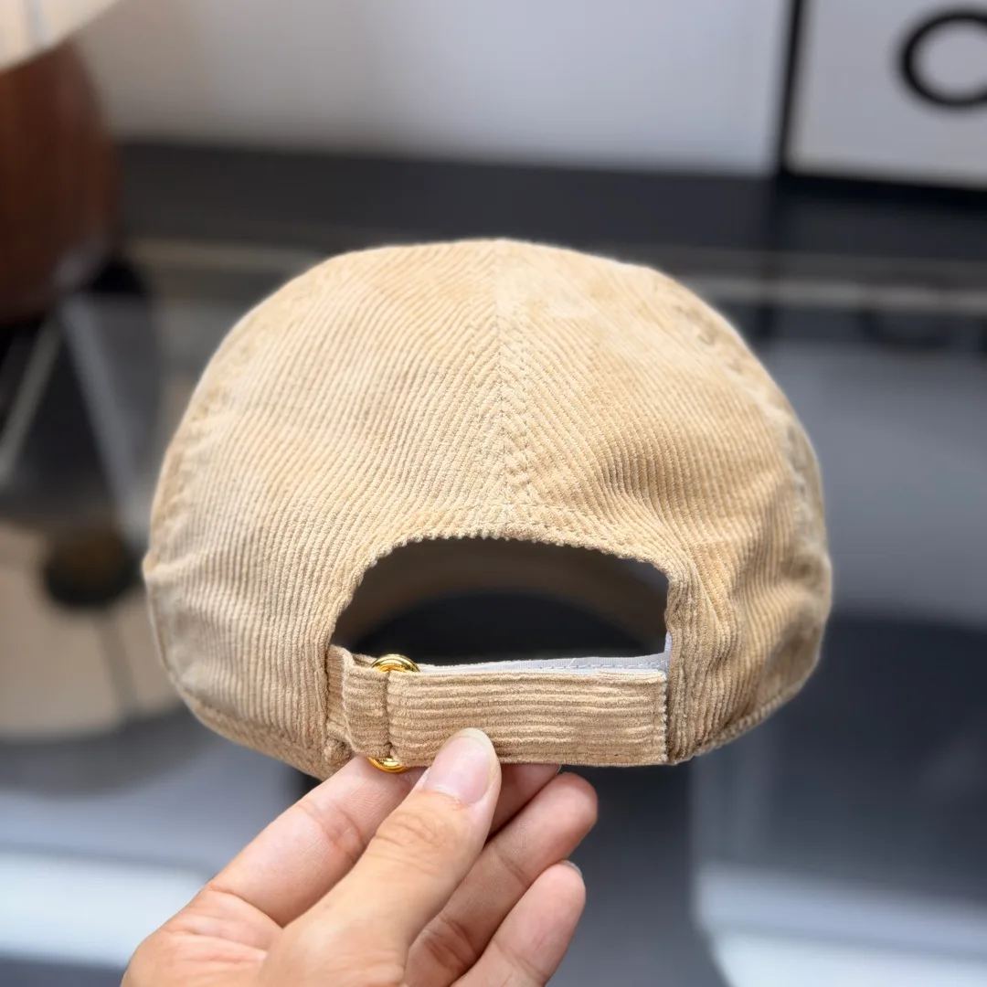 Moncler Baseball Cap in Beige · view 6