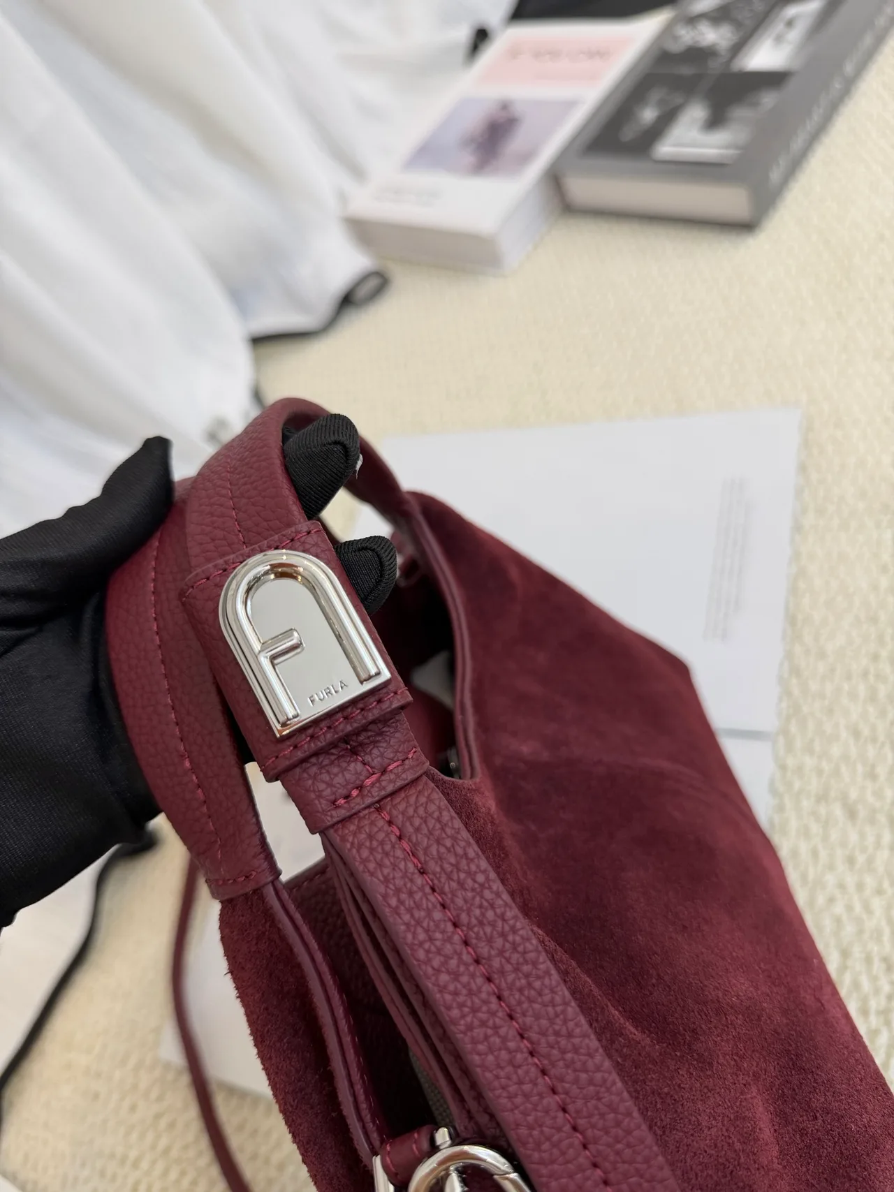 Chanel Cowhide Hobo Bag in Burgundy · view 6
