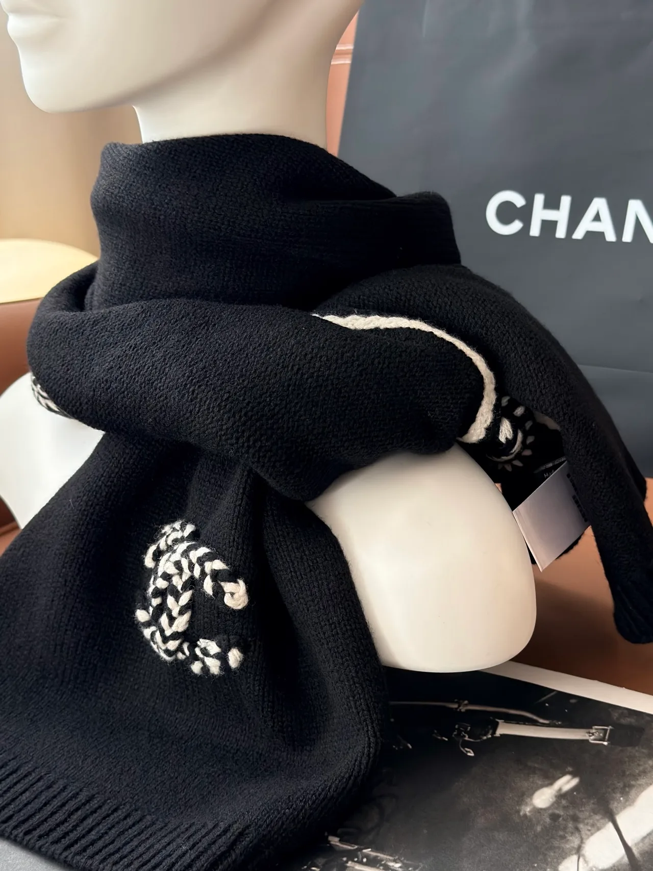 Chanel Cashmere Scarf in Black · view 6