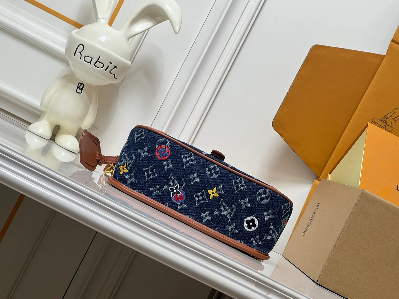 Louis Vuitton Cowhide Baguette Shoulder Bag in Blue · view 5