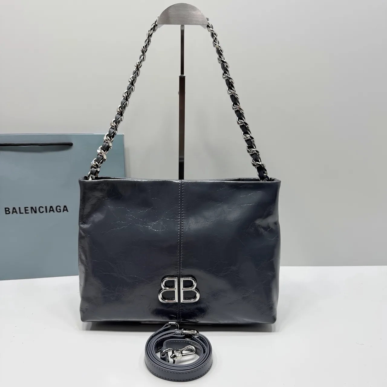 Balenciaga Cowhide Glossy Tote in Black · view 1