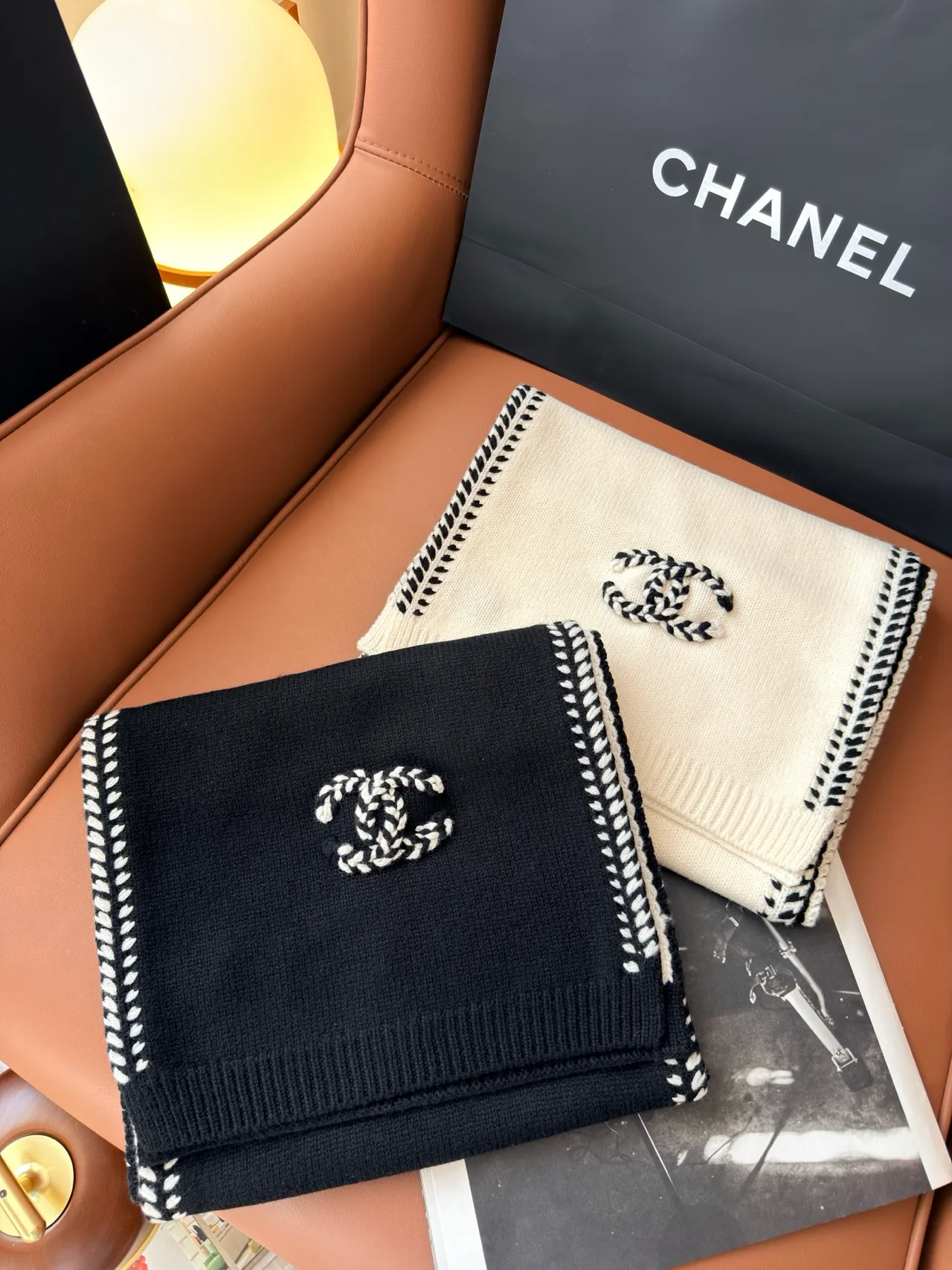 Chanel Scarf in White & Black · view 8