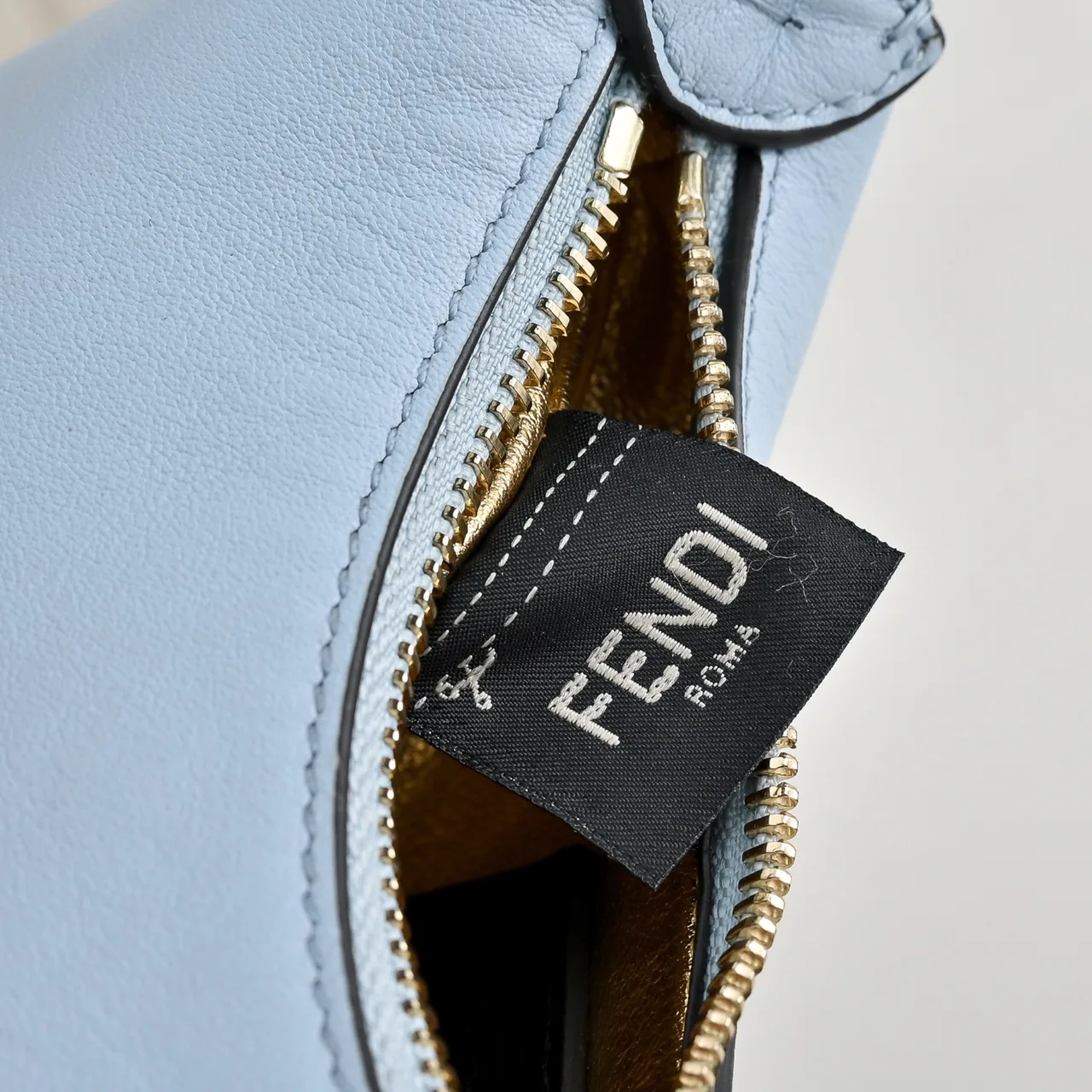 Fendi Crescent Shoulder Bag in Blue · view 7
