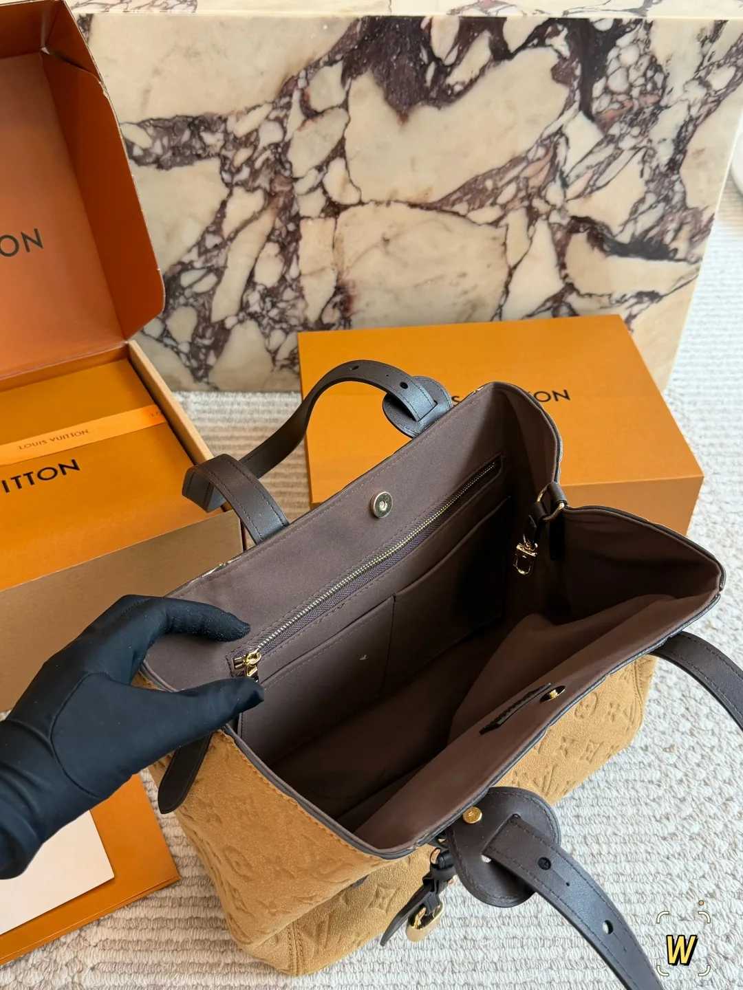Louis Vuitton Suede Tote in Tan · view 8