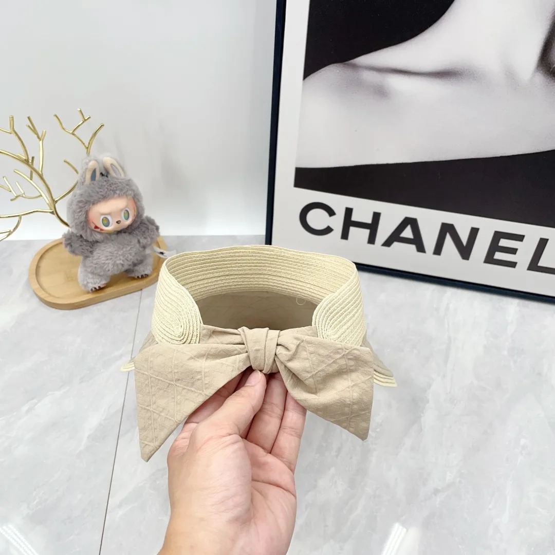 Chanel Visor in Beige · view 8