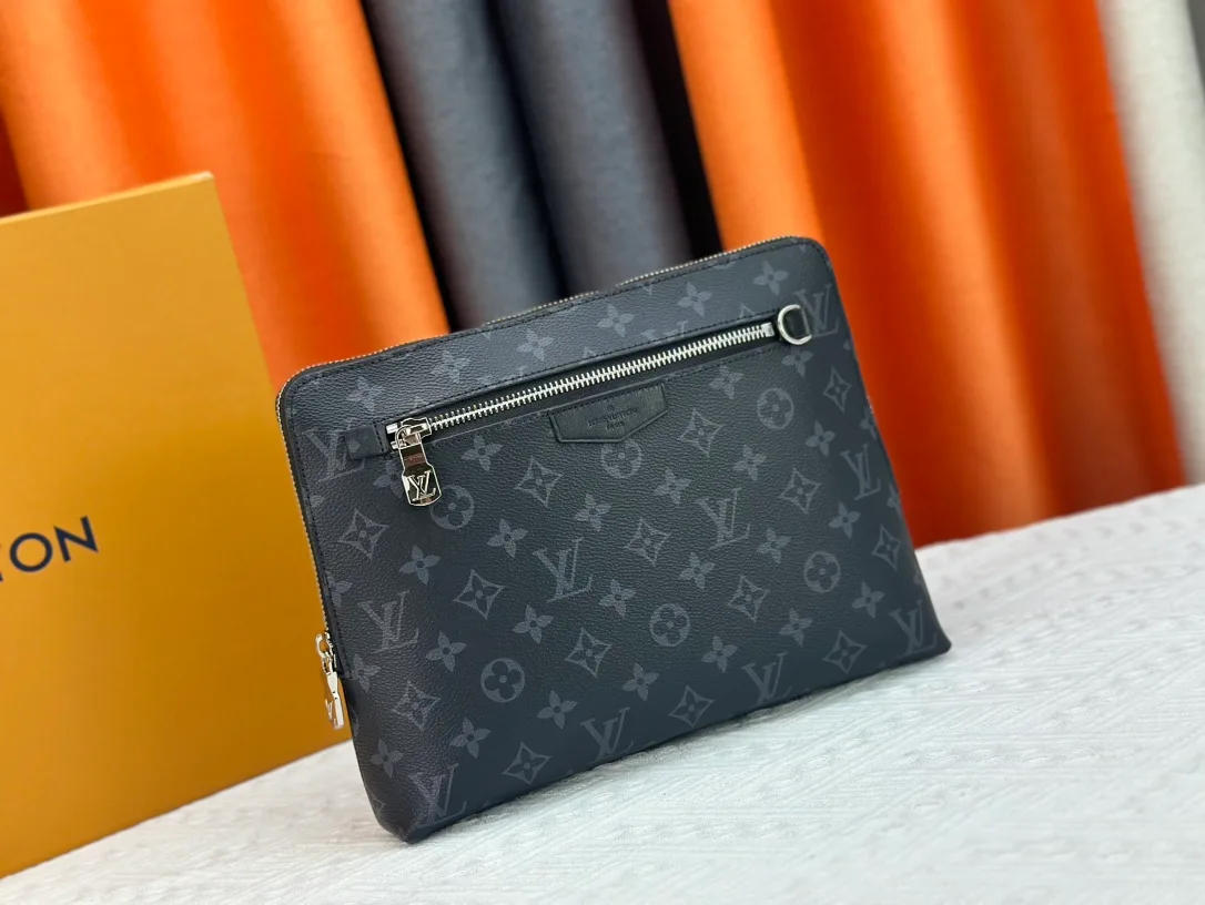 Louis Vuitton Canvas Smooth Clutch in Grey · view 2