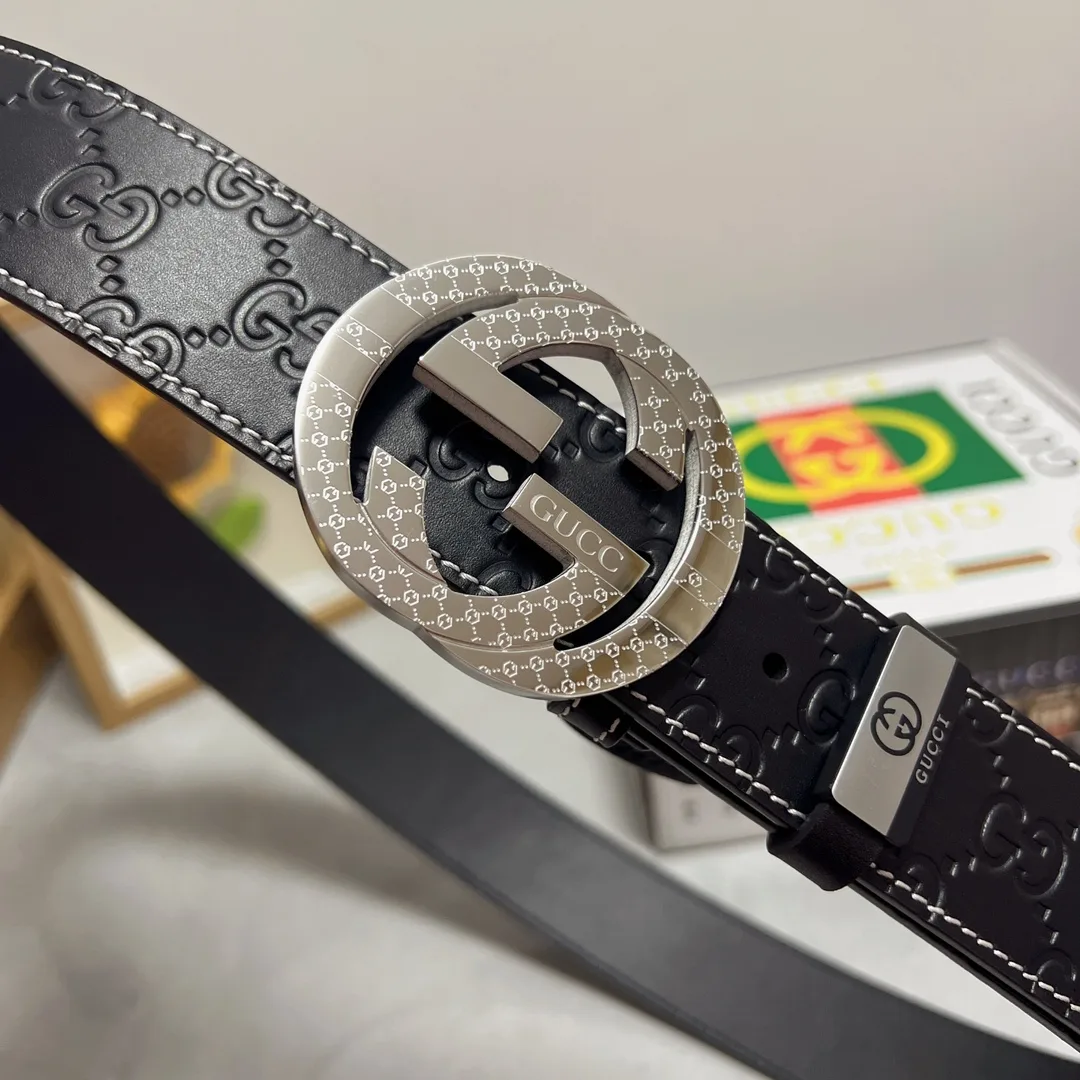 Gucci Cowhide Smooth Belt in Black · view 7