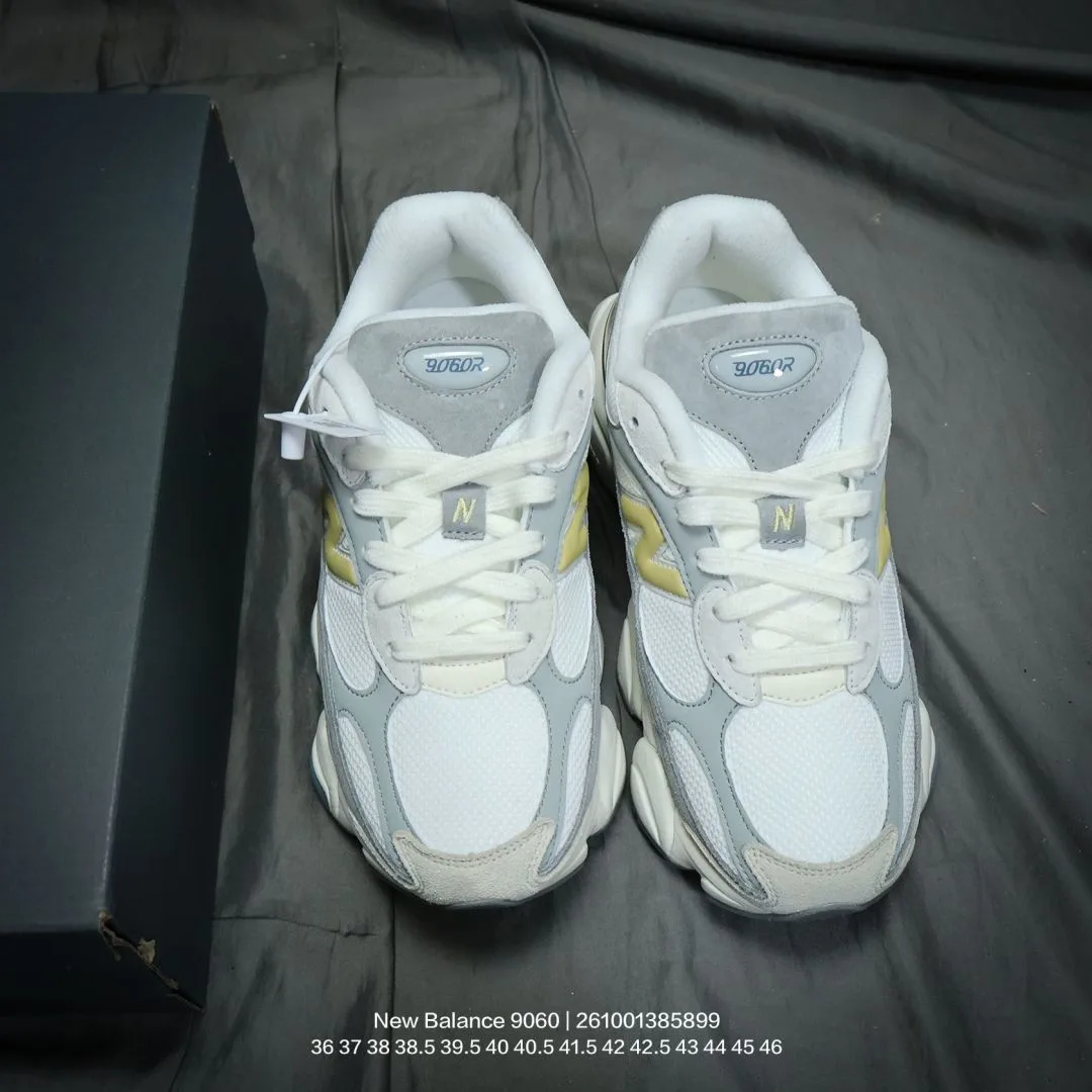 New Balance Sneakers in Grey · view 6