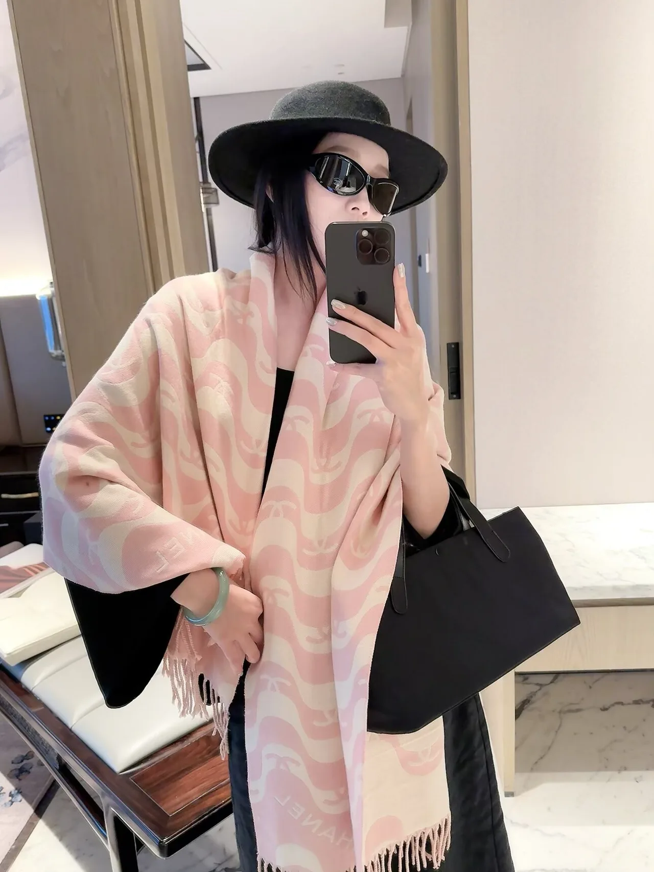 Chanel Wave CC Scarf in Pink & Black · view 4