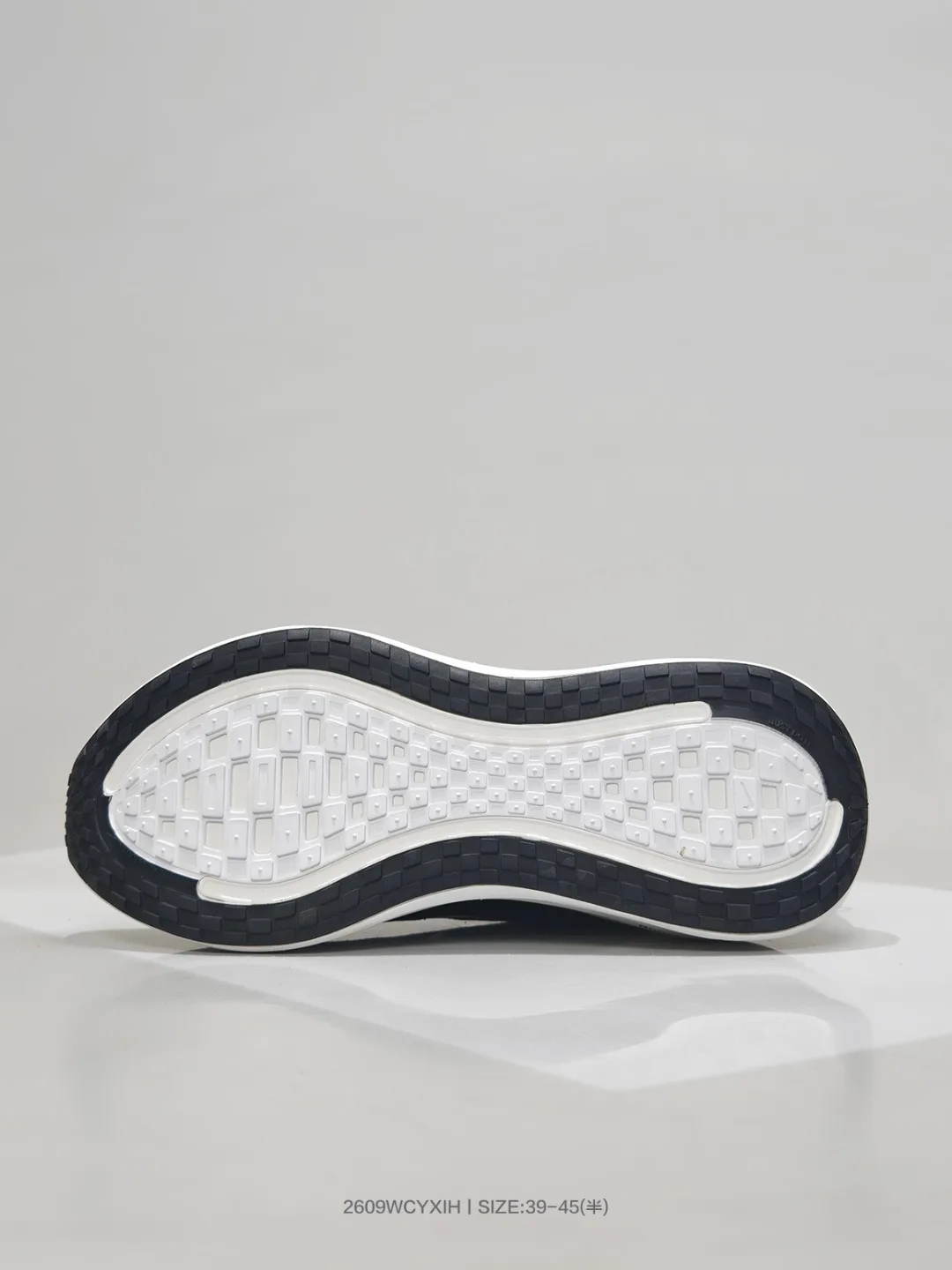 Nike ZoomX running sneakers in Black & White · view 7