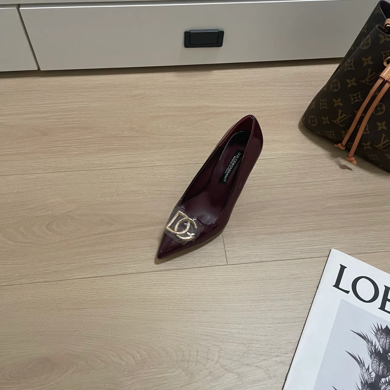Dolce & Gabbana Sheepskin Patent Leather Pointed Heel Pumps in Burgundy · view 7