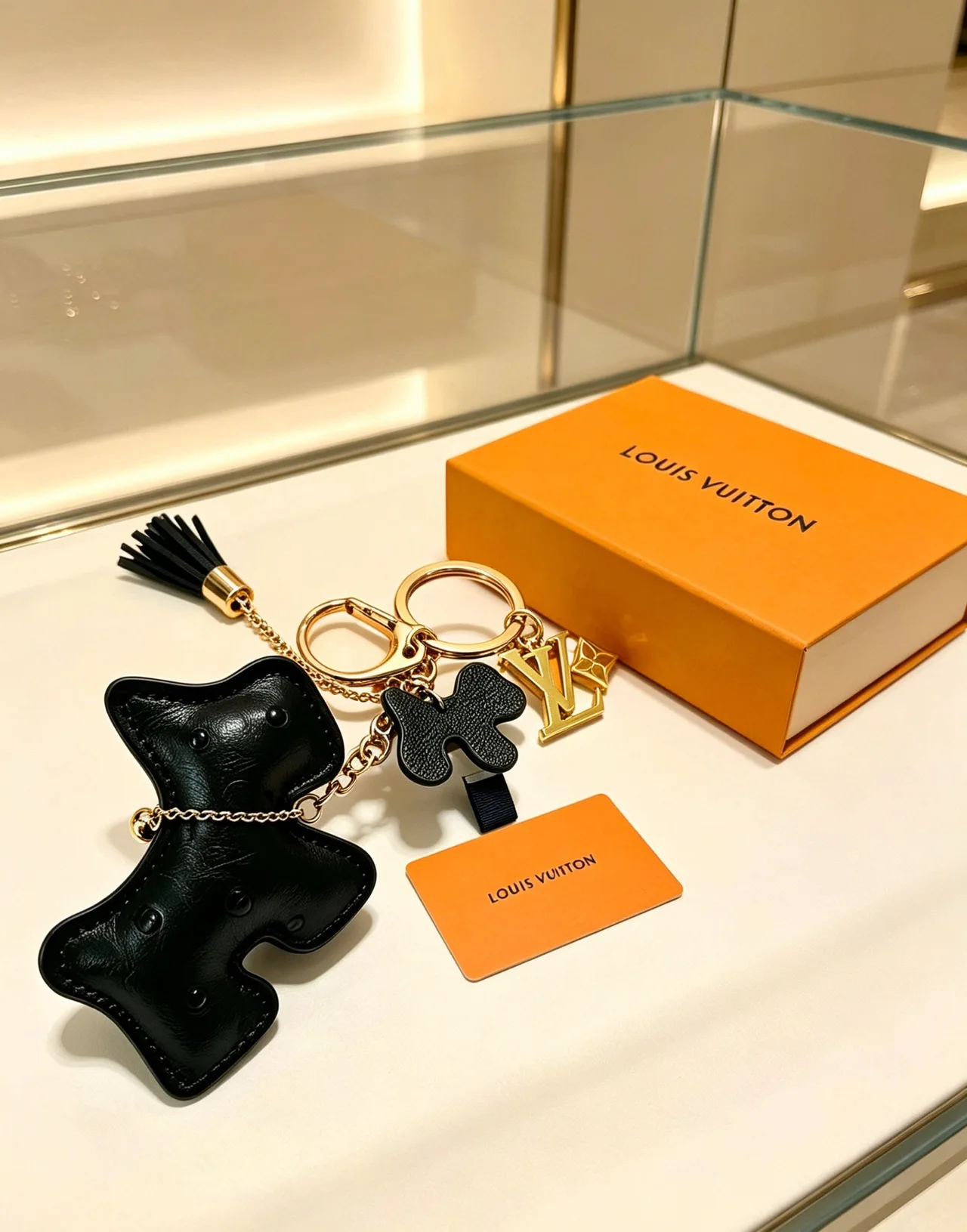Louis Vuitton Dog Keychain in Black · view 3