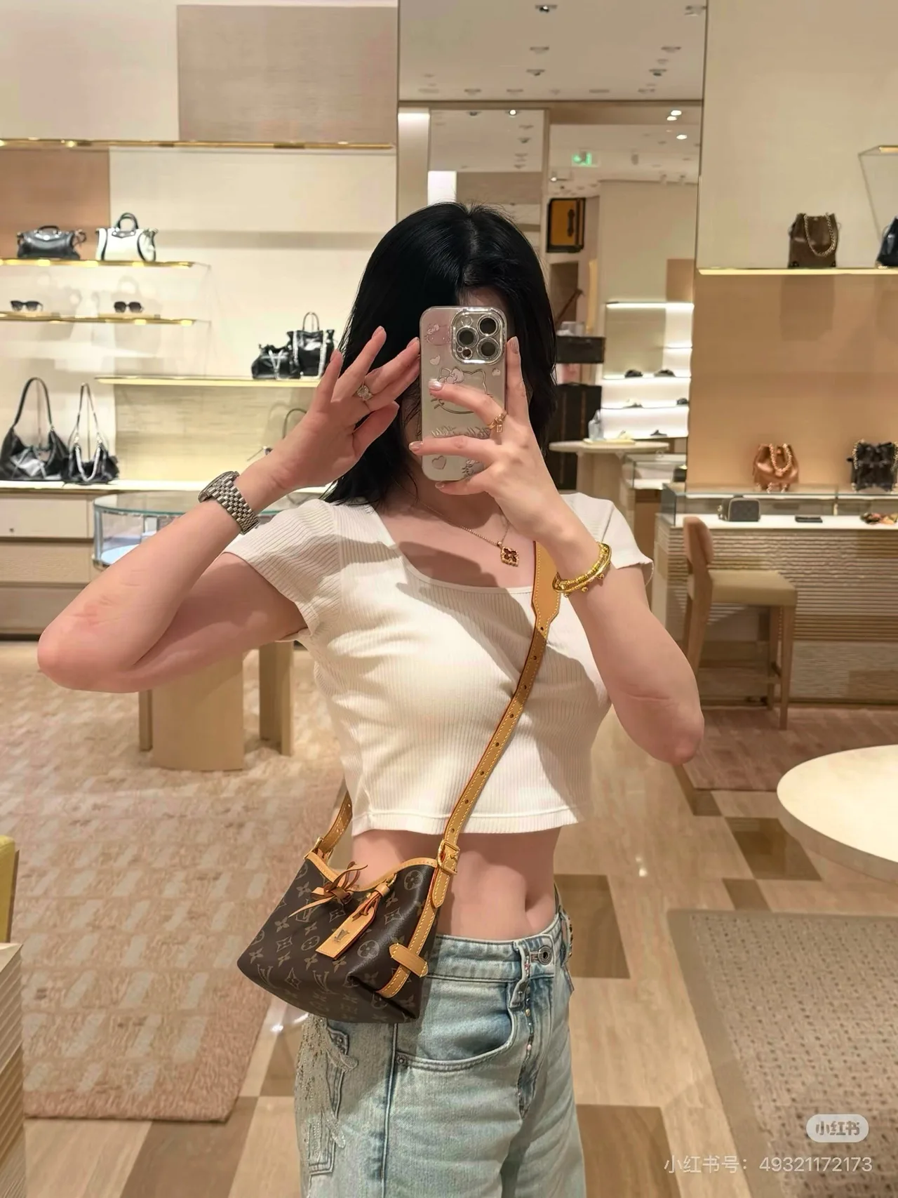 Louis Vuitton Hobo Bag in Brown · view 1