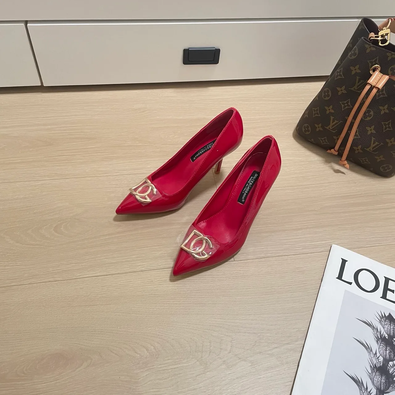 Dolce & Gabbana Sheepskin Patent Leather Glossy Pointed-Toe DG Pointed Heel Pumps in Red · view 2