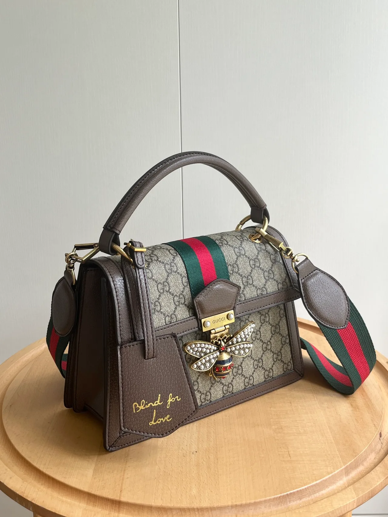Gucci Striped Handbag in Beige · view 2