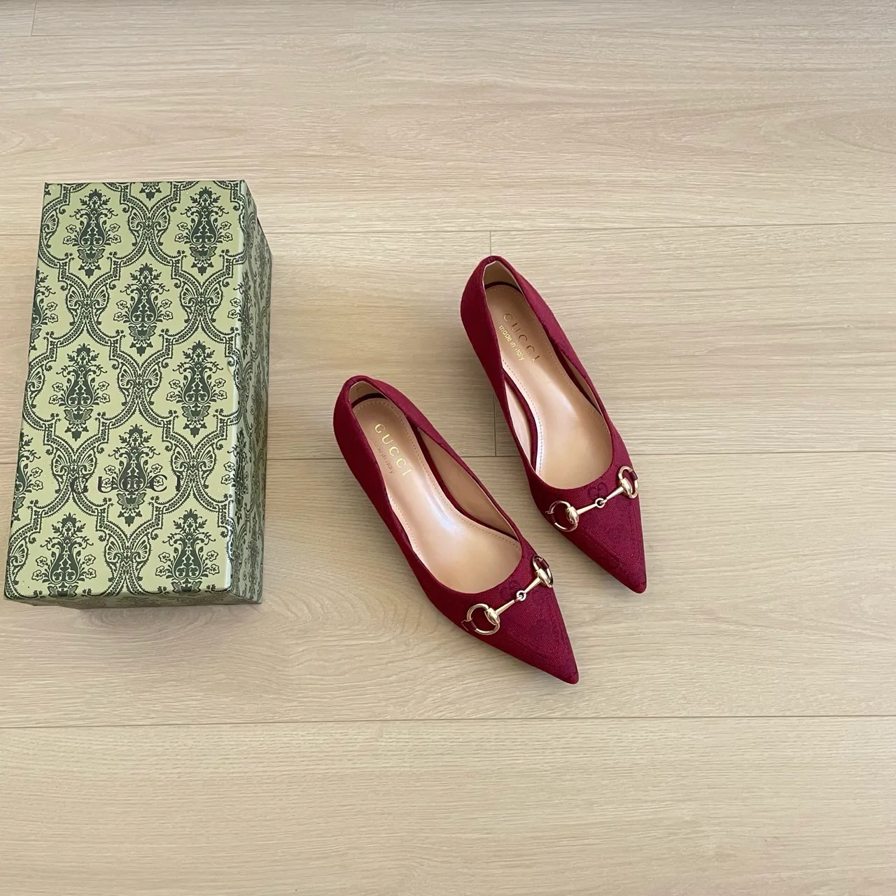 Gucci Canvas Smooth Pointed-Toe Horsebit Kitten Heel Pumps in Burgundy · view 4