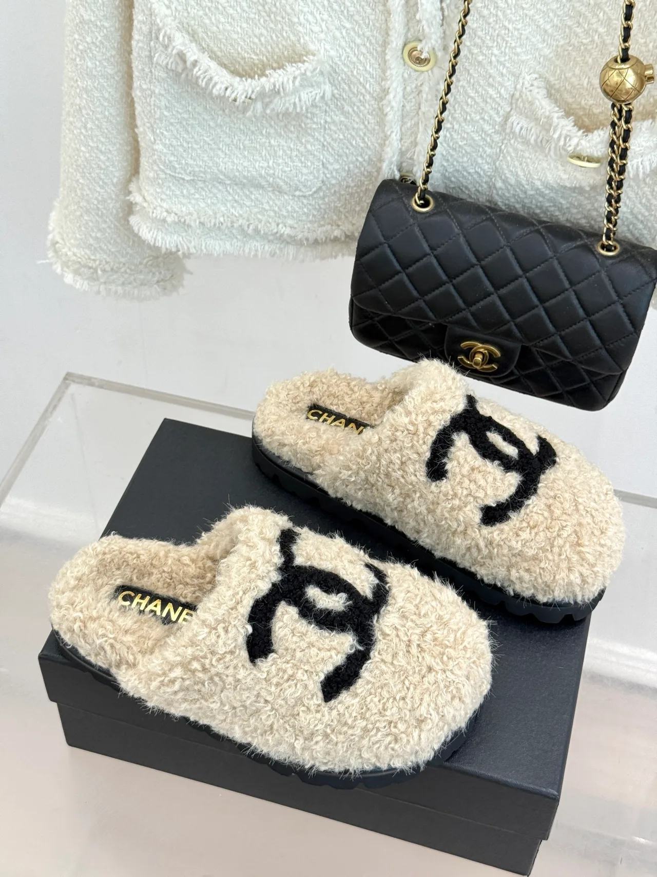 Chanel Denim Slippers in Cream · view 3