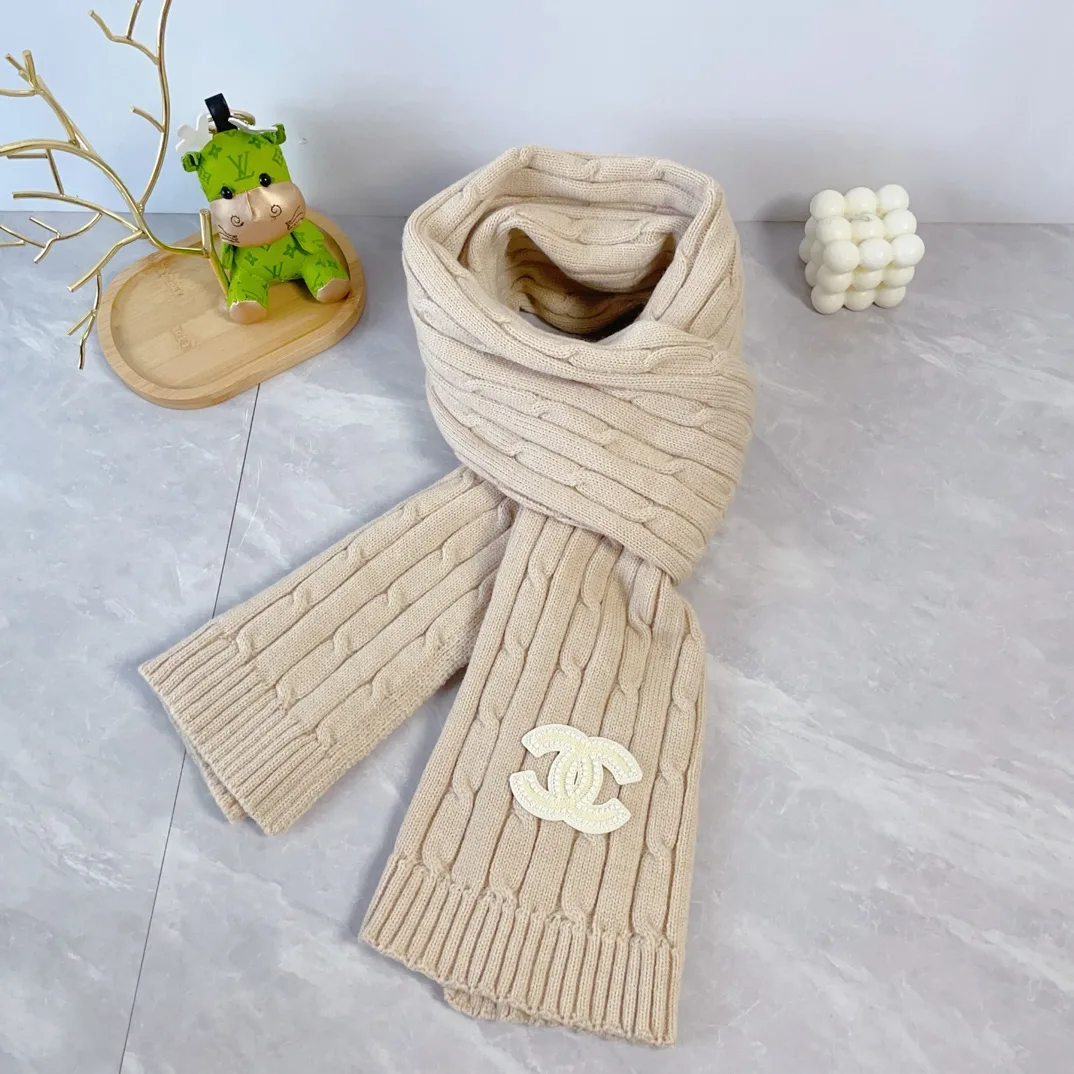 Chanel Wool Hat and Scarf Set in Beige · view 3