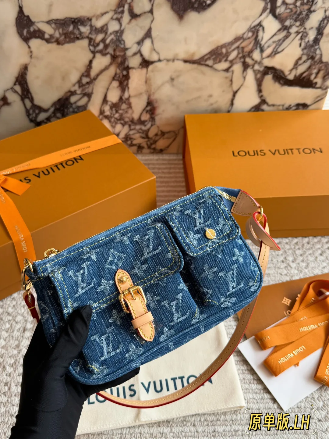 Louis Vuitton Monogram Clutch in Blue · view 3
