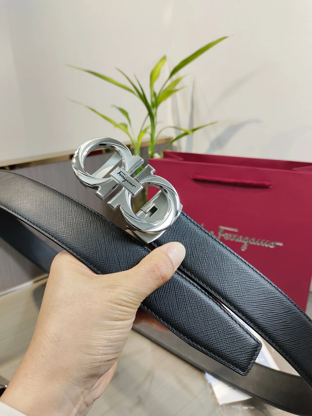 Ferragamo Calfskin Glossy Belt in Black · view 4