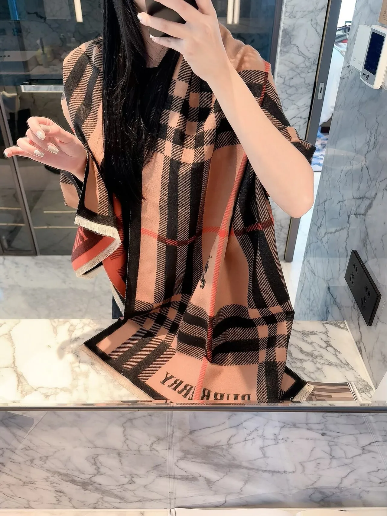 Burberry Reversible checked scarf in Brown & Black · view 5