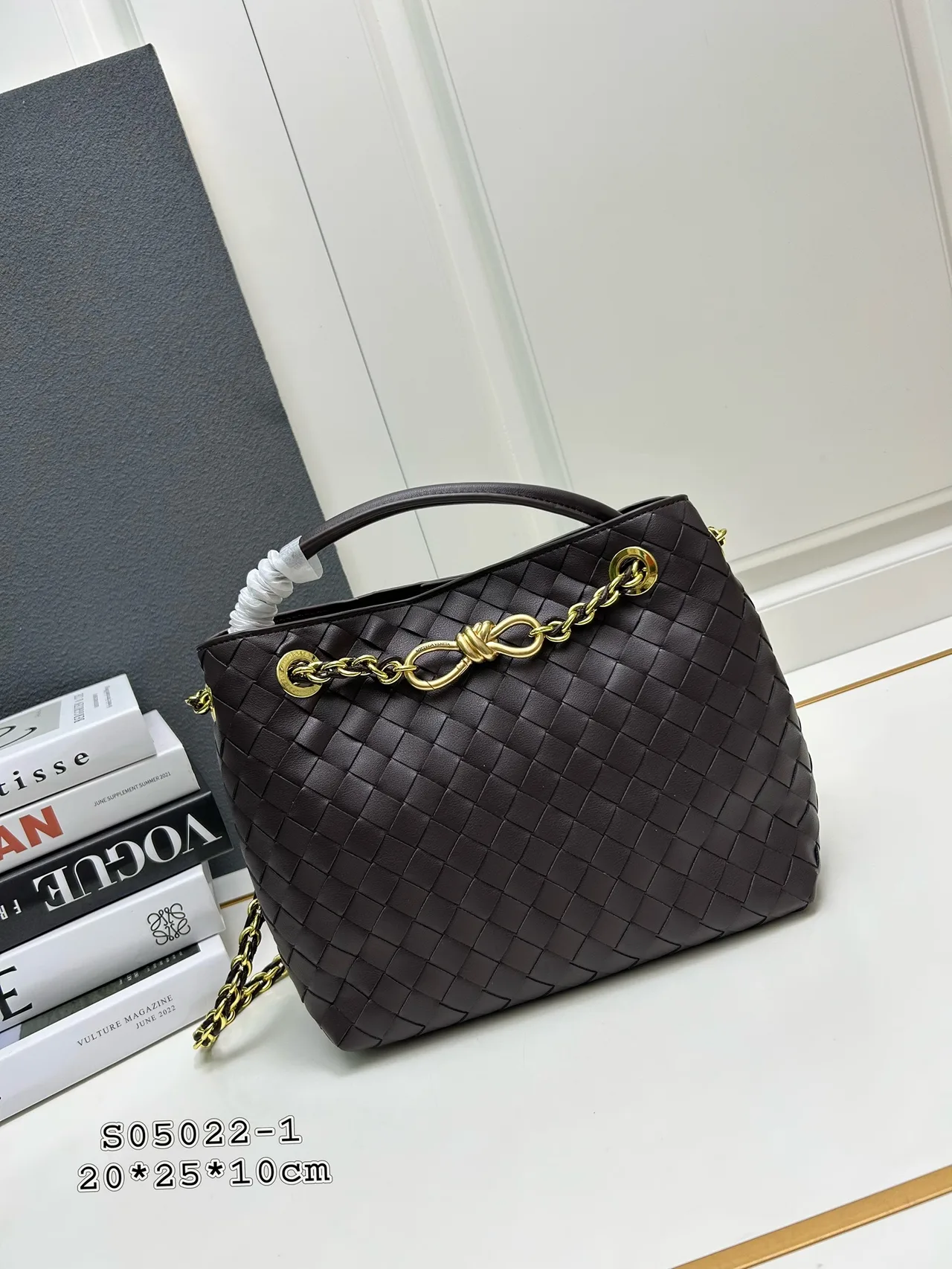 Bottega Veneta Woven Tote in Brown · view 1