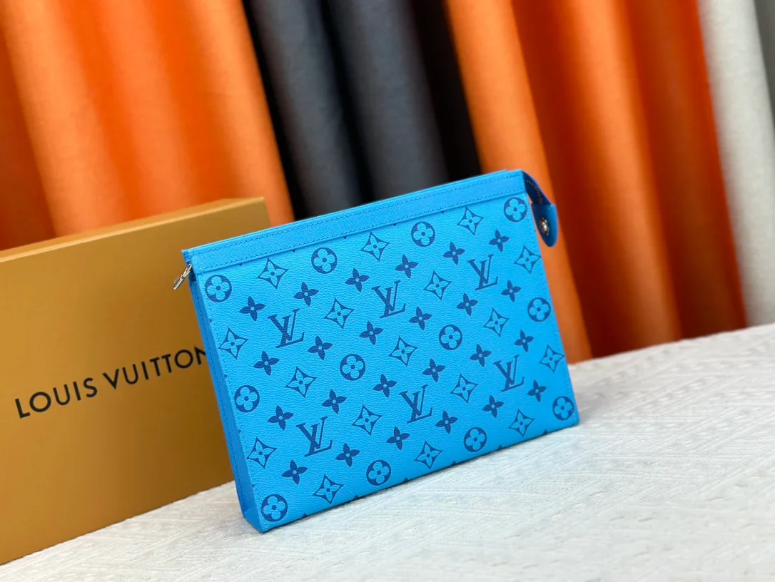 Louis Vuitton Canvas Clutch in Blue · view 2