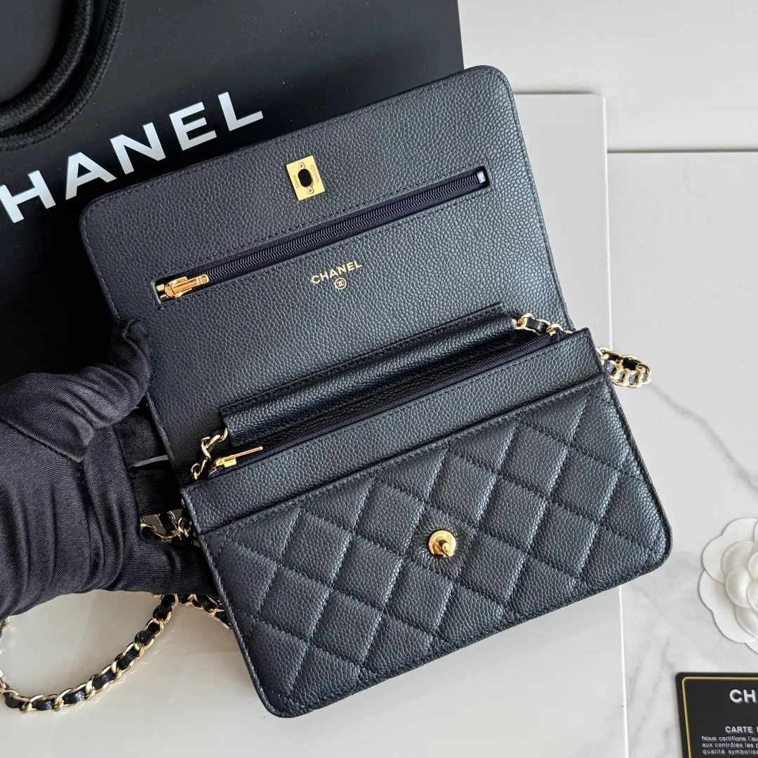 Chanel Calfskin Quilted Clutch in Black · view 8