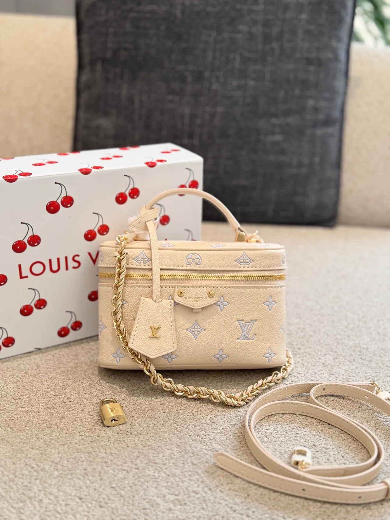 Louis Vuitton Cowhide Vanity Bag in White · view 1