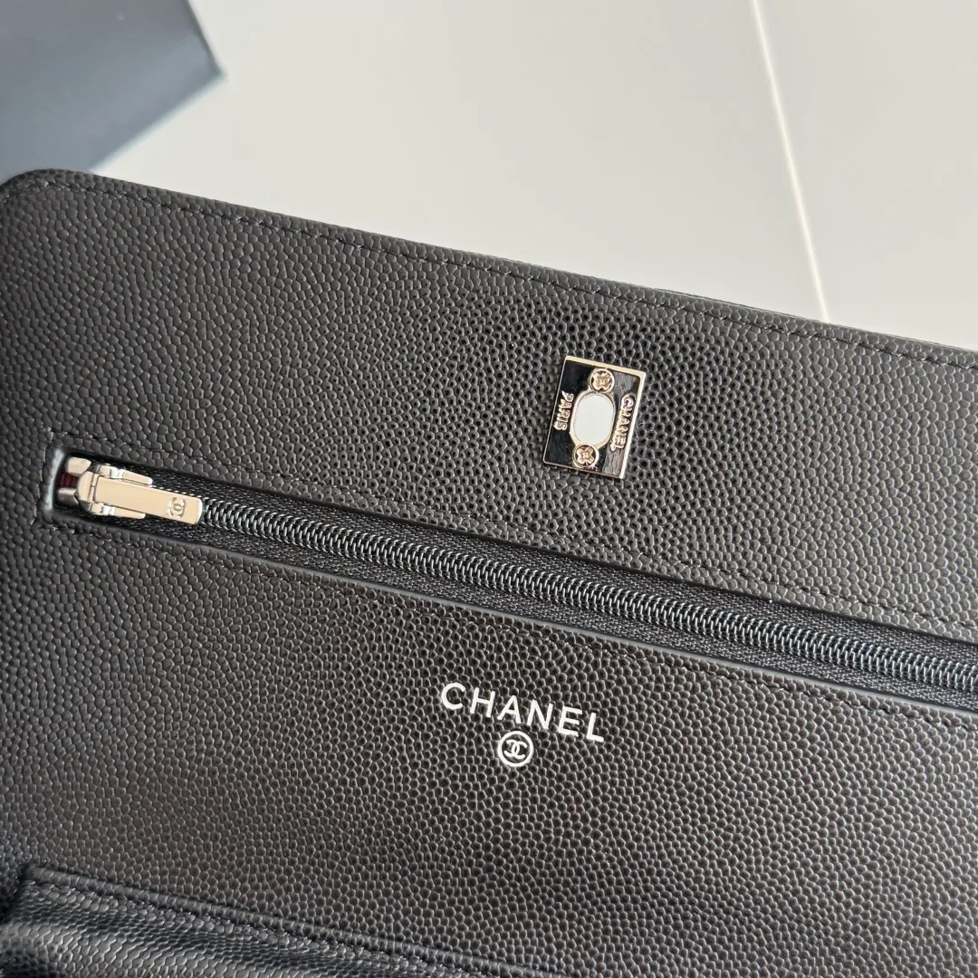 Chanel Calfskin Quilted Clutch in Black · view 8