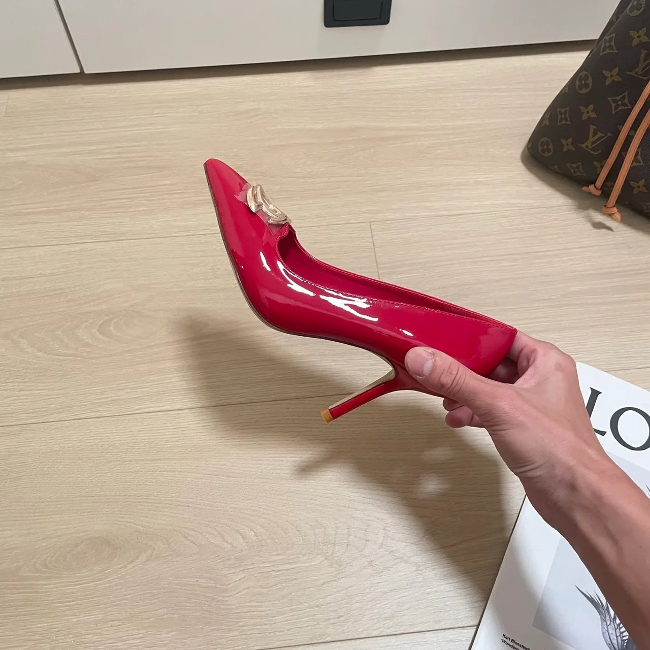 Dolce & Gabbana Sheepskin Patent Leather Glossy Pointed-Toe DG Pointed Heel Pumps in Red · view 5