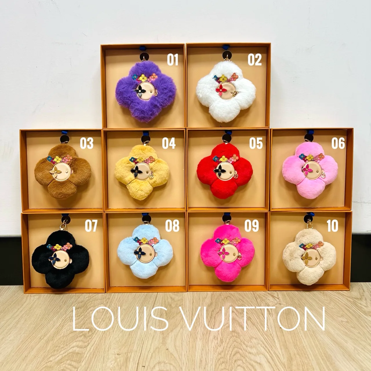 Louis Vuitton Faux-fur flower bag charm in Purple & White & Brown & Yellow & Red & Pink & Black & Blue & Cream · view 8